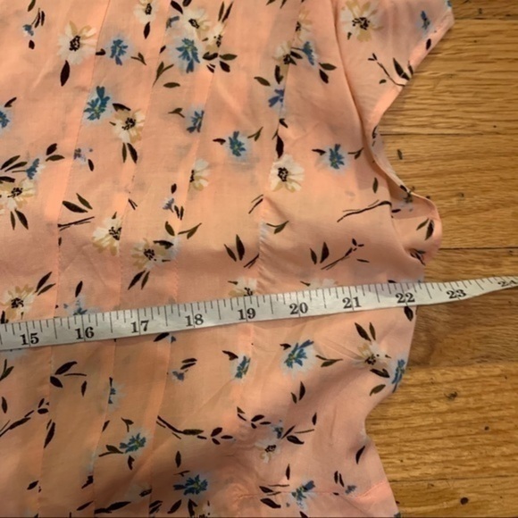 NWT Torrid size 2 fit and flare blouse - Picture 7 of 10